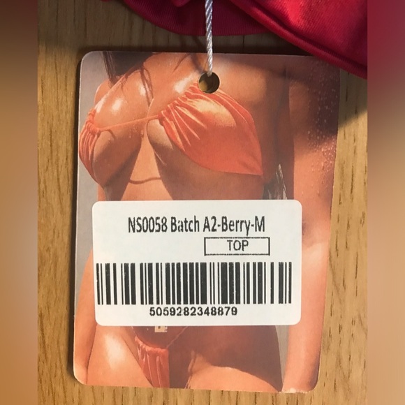 Neena bikini - Picture 9 of 9